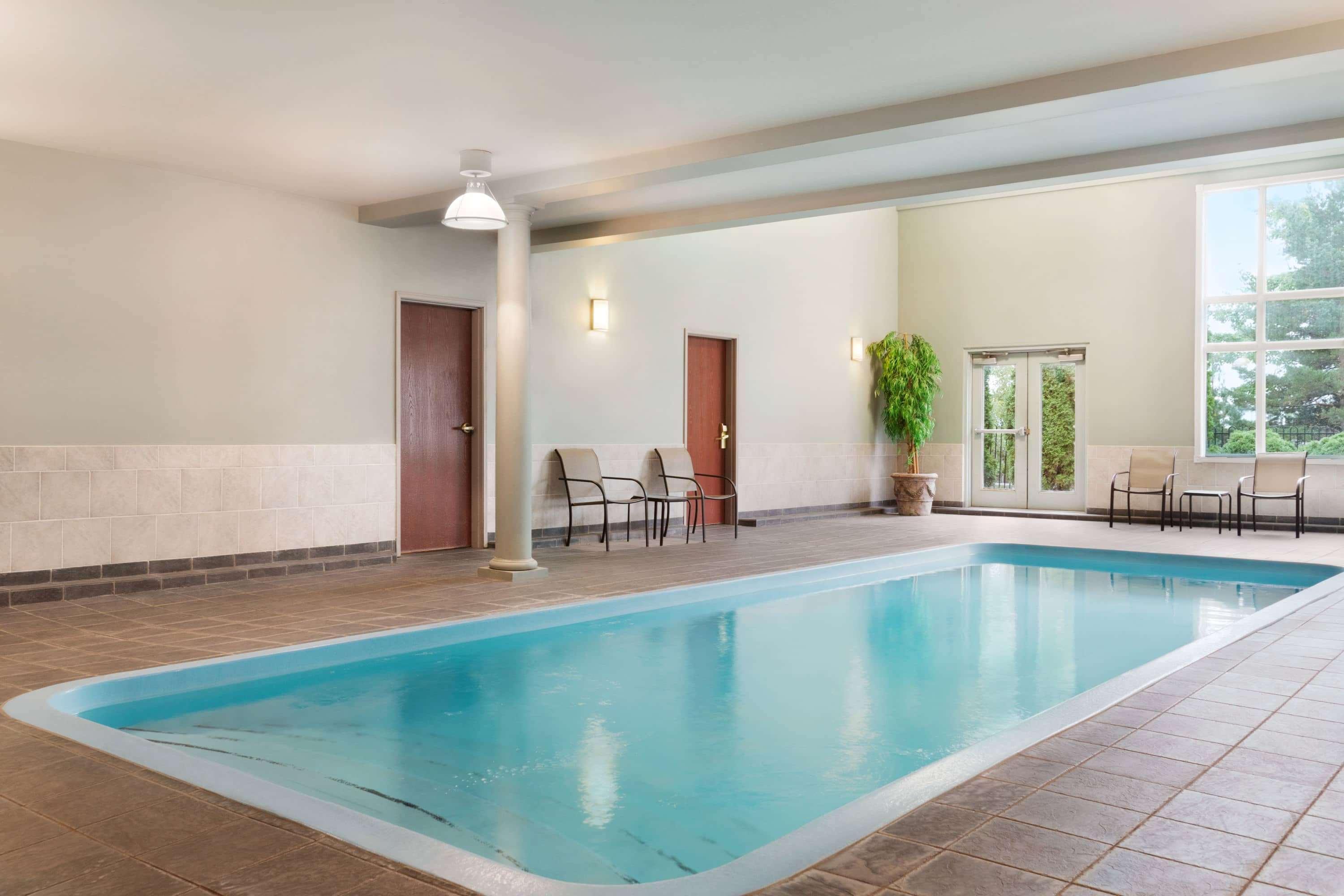 Days Inn By Wyndham Ottawa Airport Ngoại thất bức ảnh